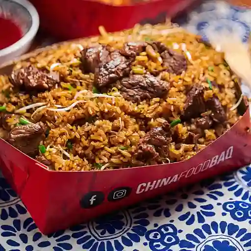Medio Arroz Chino de Lomito