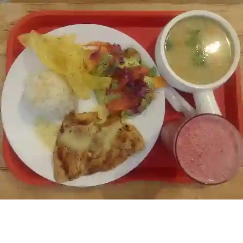 Almuerzo Completo con Carne de Res