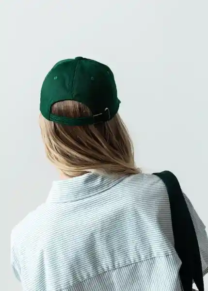 Gorra Mujer Verde Perenne Ultraoscuro 351G045 Naf Naf