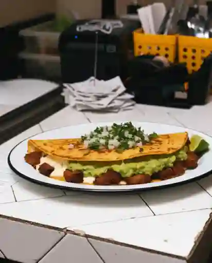 Quesadillas de Chicharrón