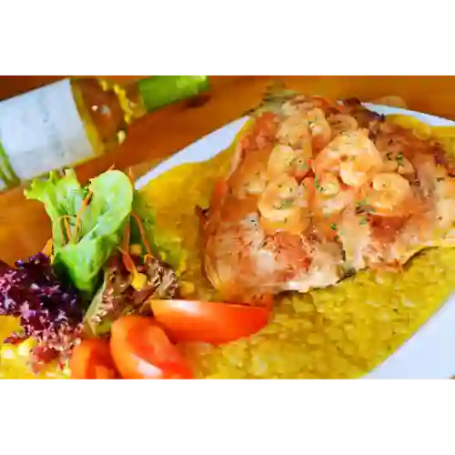 Trucha en Salsa de Camarones