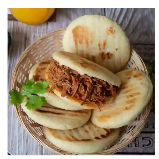 Arepas rellenas carne