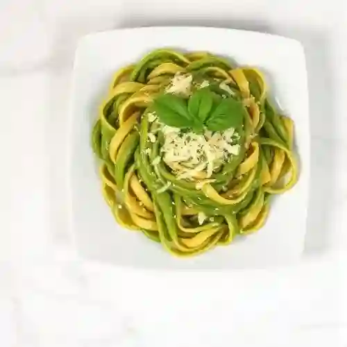 Pasta pesto