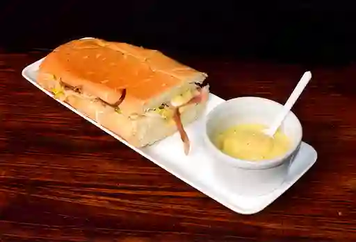 Sándwich de Pollo