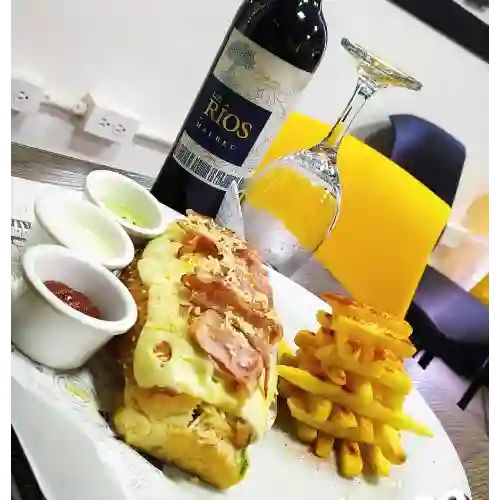 COMBO Perro Caliente Especial