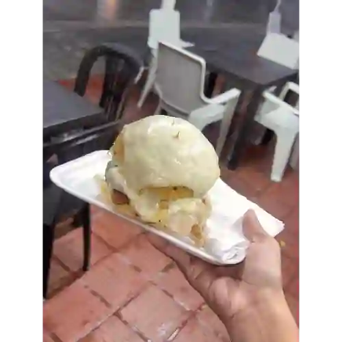 Hamburguesa de Carne + Papas Francesa