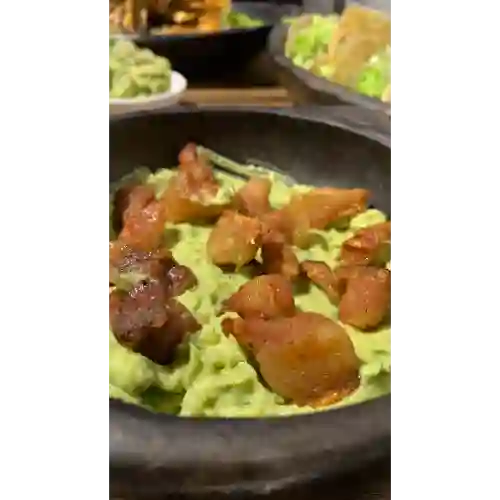 GUACAMOLE con CHICHARRON