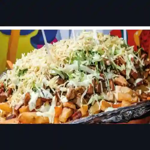 Salchipapa Especial Especial para Dos Personas