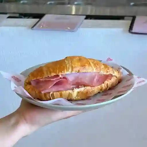 Croissant iberico