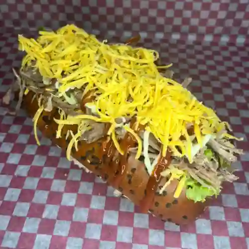 Perro con Carne Desmechada