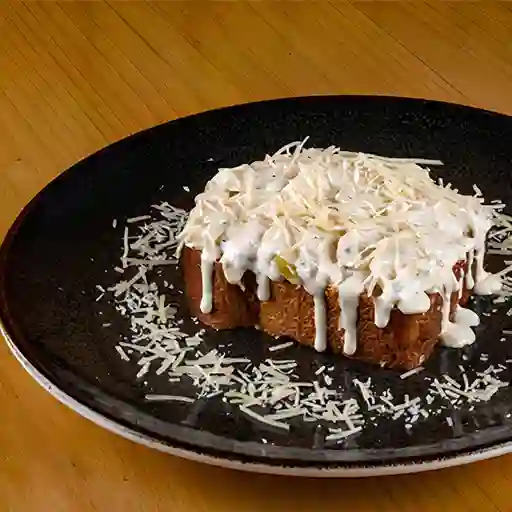 Tostada de Queso Azul con Manzana