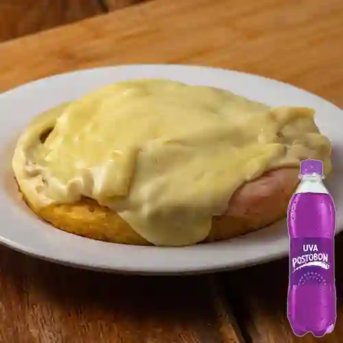 Combo 3 Arepas con Jamón y Queso + Postobon Uva 400 ml