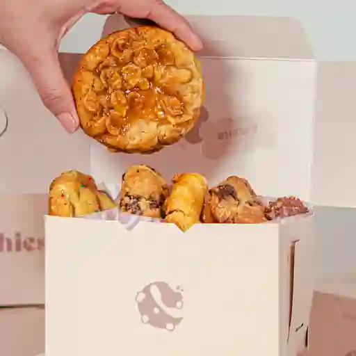 Caja de galletas x 4