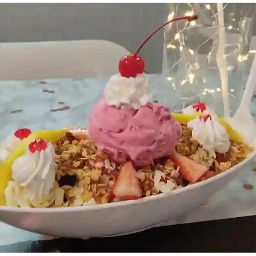 Ensalada de Frutas con Helado
