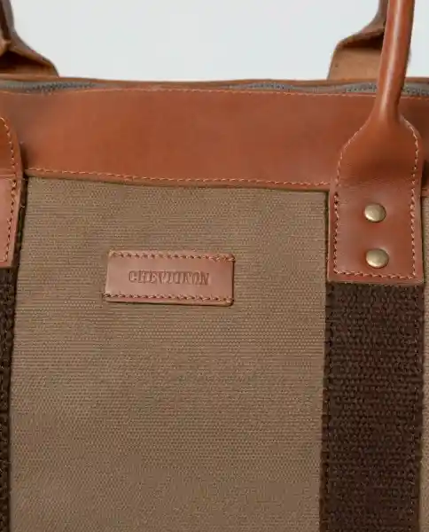 Maletín Leather Goods Café Tostado Medio Chevignon