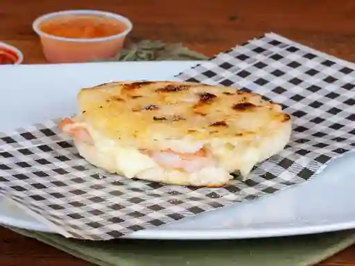 Arepa con Camarón