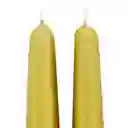 Contiene de Dos Velas Para Candelabro. Elaboradas Con Parafina. Forma Cilíndrica. Diseño Moderno. Color Dorado Metalizado. Suaves al Tacto. Superficie Lisa. Sofisticadas. Elegantes. Decorativas. Sku 7707312888403