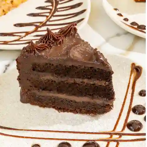 Porción de Torta de Chocolate Húmeda