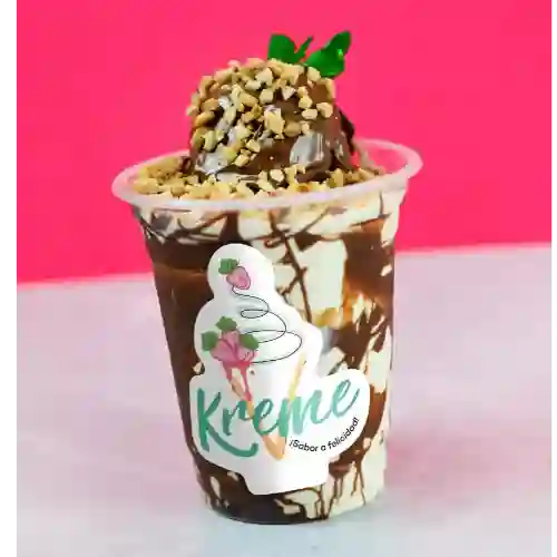 Fresas con Crema y Chocolate Vaso 14 Oz