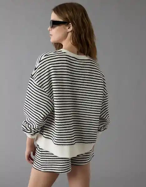 Buzo Mujer Negro Talla: SMALL 2564001 American Eagle