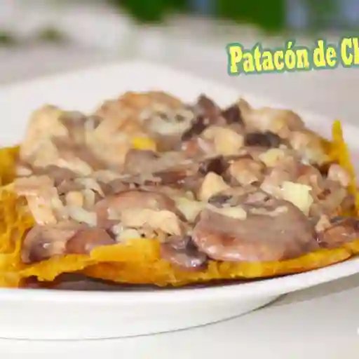 Patacón Pollo con Champiñon