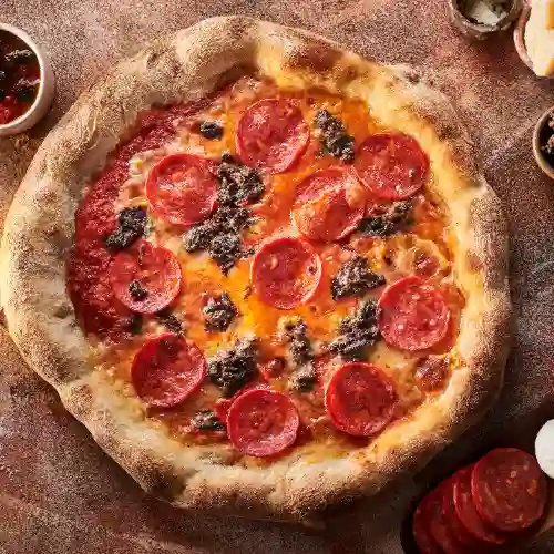 Pizza Trufaroni + Coca Cola