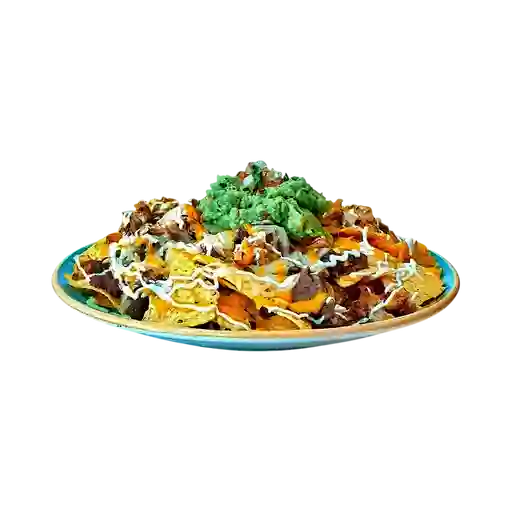 Nachos con chicharrón