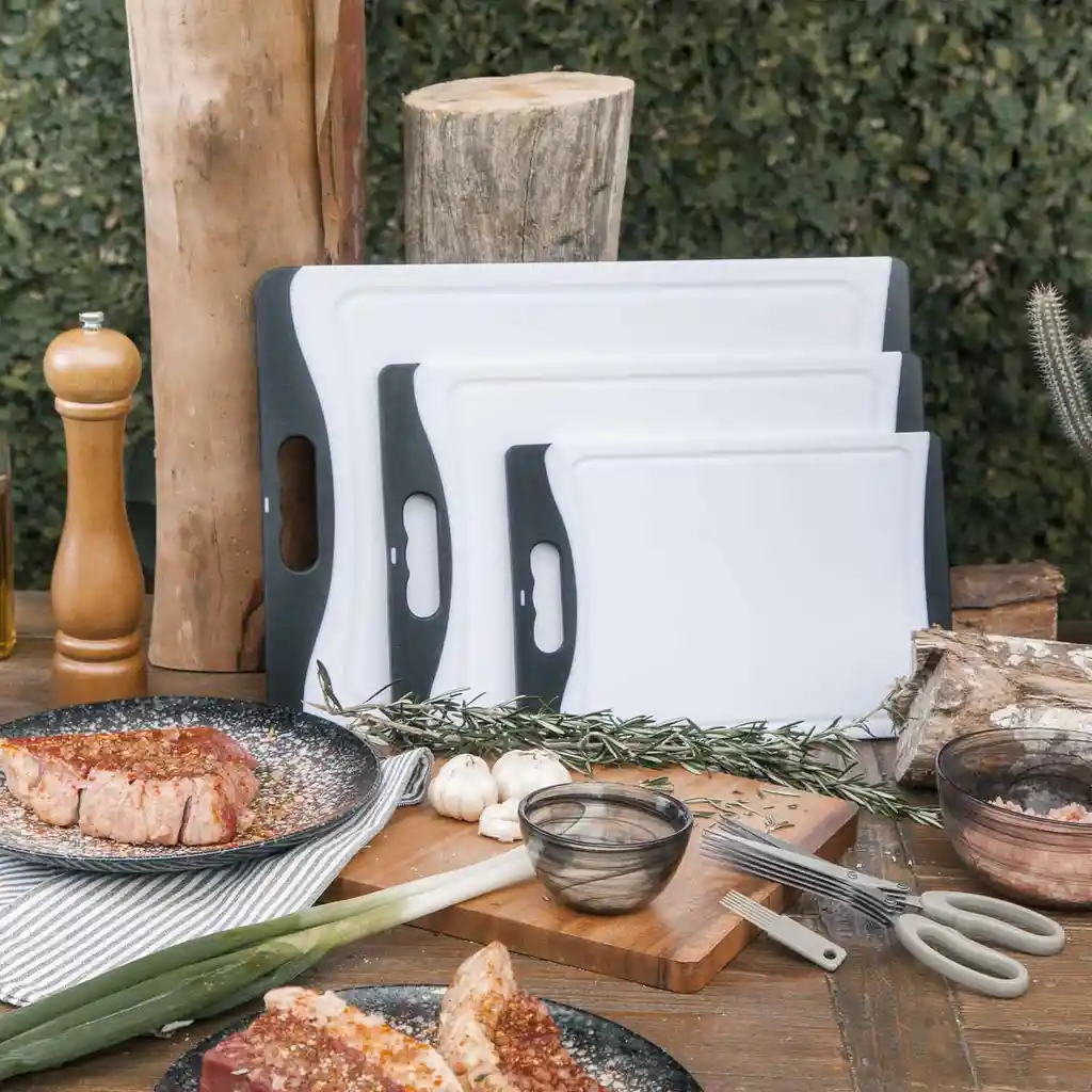 Ambiente Gourmet Tabla Para Picar en Plástico 44 x 31 cm