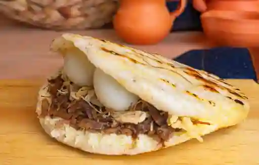 Arepa Mixta