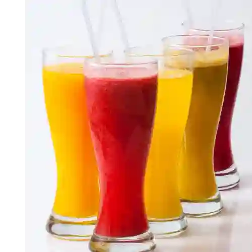 Jugos Naturales en Leche