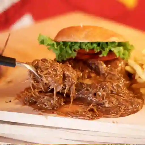 2X1 hamburguesa costilla desmechada