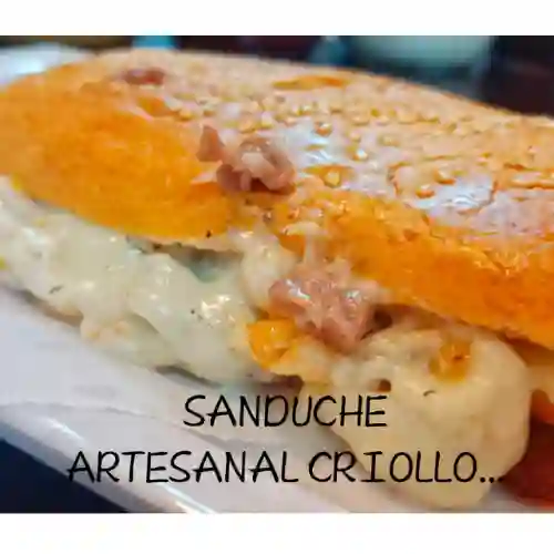 Sándwich Criollo