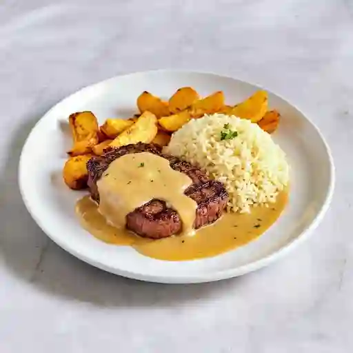 Lomo en Salsa de Camarones