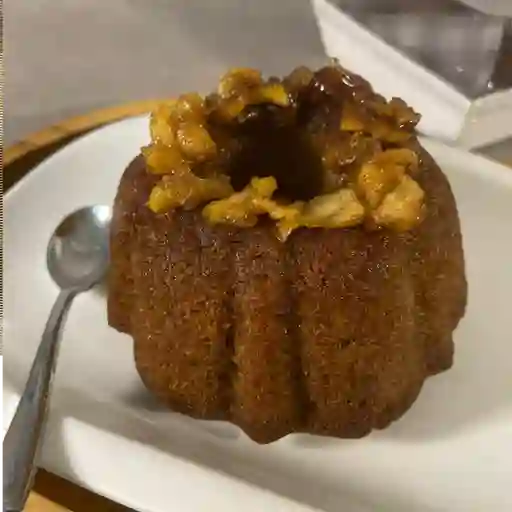 Bundt cake de manzanas caramelizadas