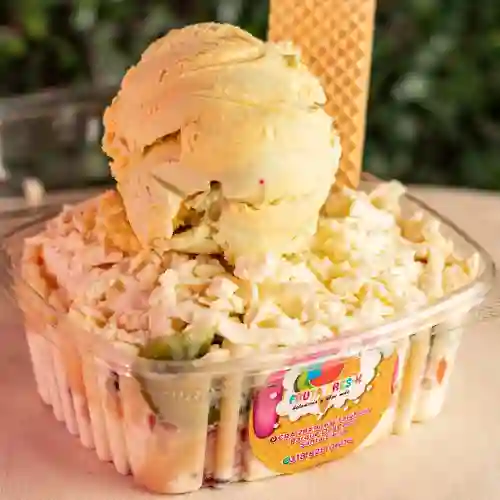 Ensalada de Fruta la Ricura, Personal