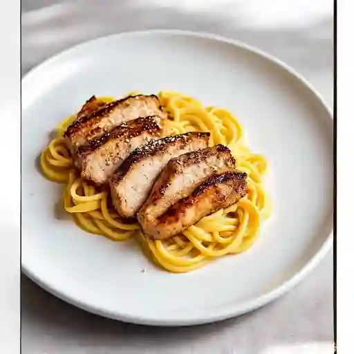 Cerdo A La Plancha / Pasta Carbonara