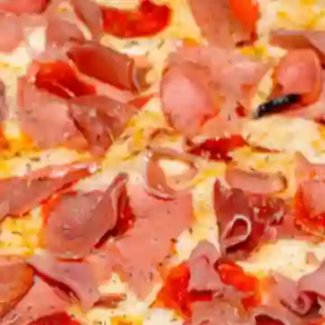 Pizza Carnes Frias