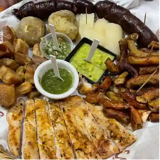 El canaston x 4 personas