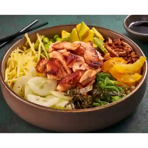 Salmón parrillado poke bowl