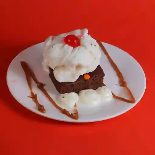 Brownie con Helado