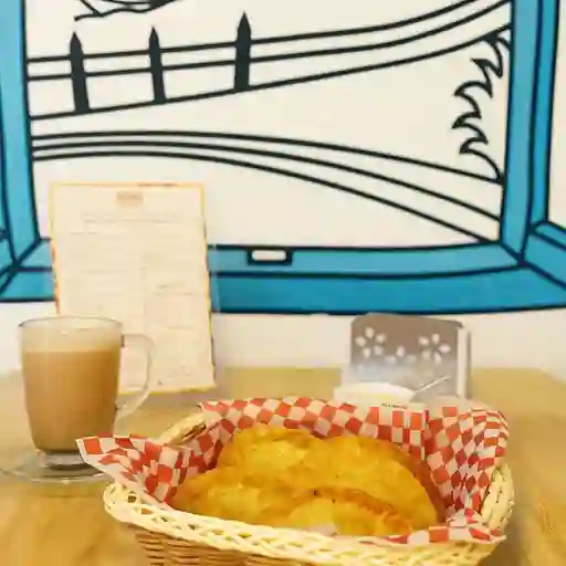 Empanada de Plátano Verde