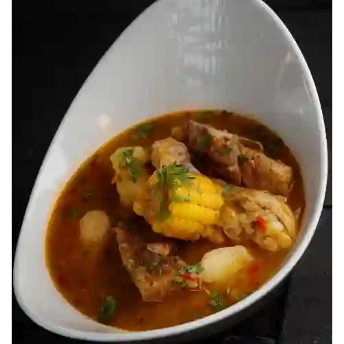 Sancocho Real de Tres Carnes