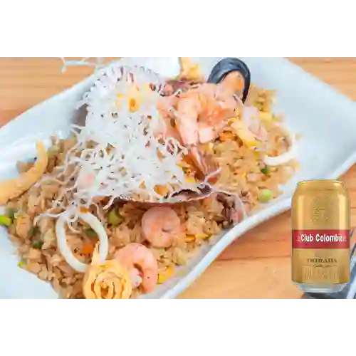 Combo Chaufa de Mariscos + Club col. Dorada Lta 330ml