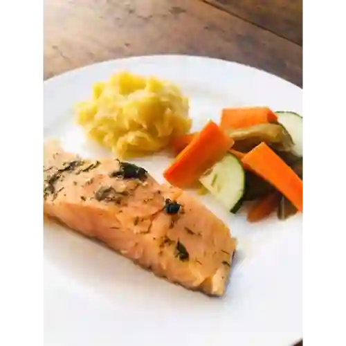 Salmón a Las Finas Hierbas