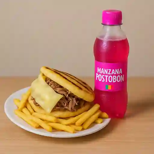 Combo arepa mixta con papas + gaseosa