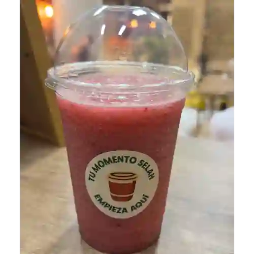 Batido de Frutos Rojos 16oz en Agua