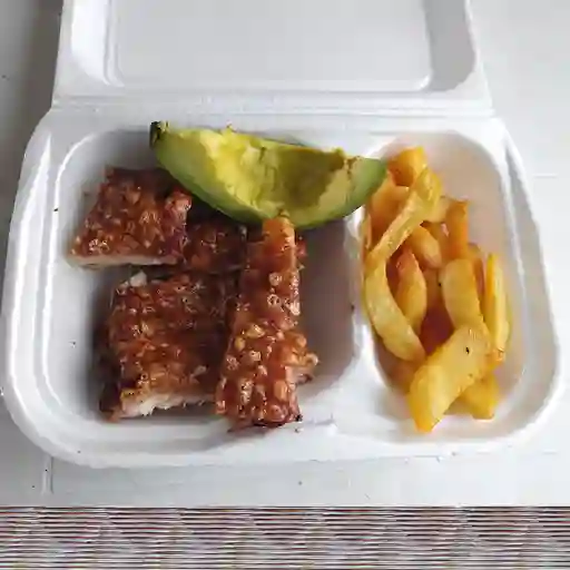 Chicharrón carnudo al barril