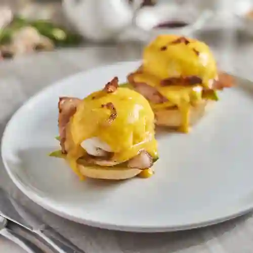 Huevos Benedictinos