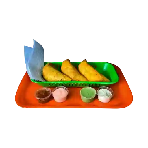 Combo 2 Empanadas y Bebida