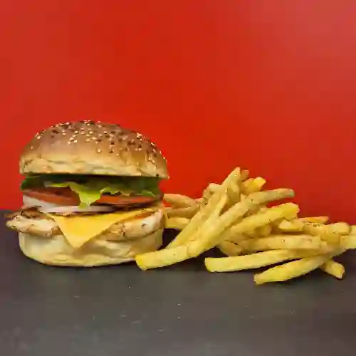 una Hamburguesa de Pollo y Papas